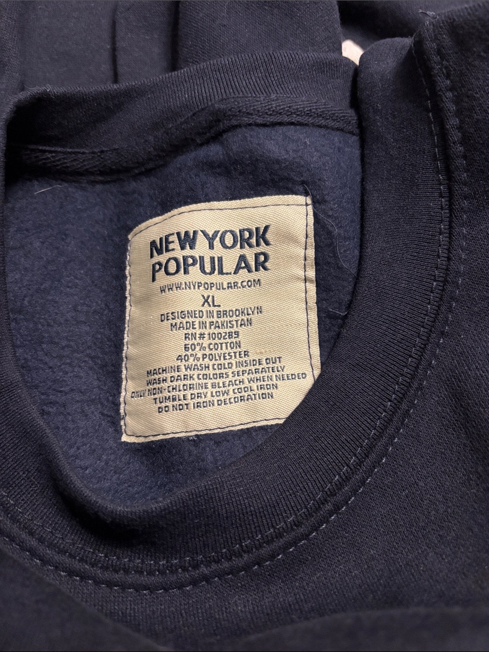 New York Popular NEW YORK Sweatshirt - Picture 7 of 9